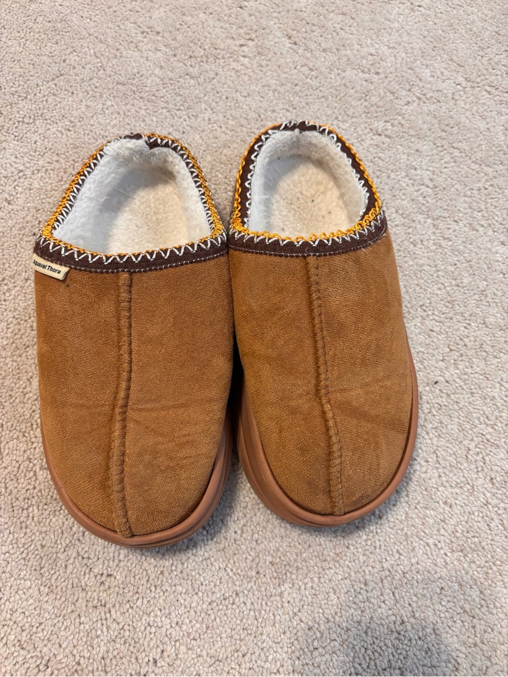 Women’s Cozy Slip-On Slippers in Brown